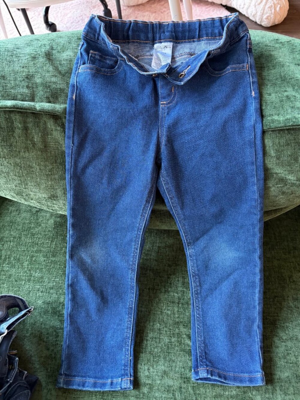 Quad Seven Kids Distressed Jeans Size 5 Dark Wash Ripped